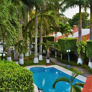 Tulipanes Willa Cancún